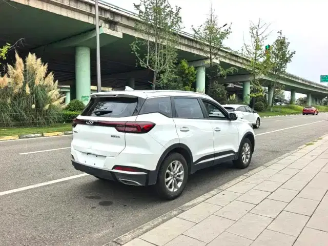 Chery Tiggo 7 — Фото автомобиля 7