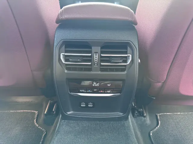 BMW 3 Series — Фото автомобиля 11