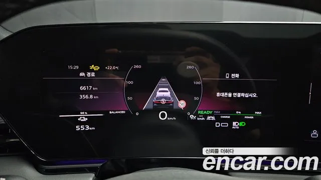 Audi A6 e-Tron — Фото автомобиля 8