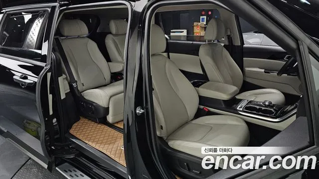 Kia Carnival 4th Gen — Фото автомобиля 15