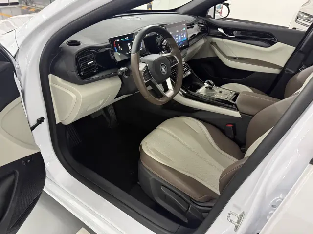 BYD Qin PLUS — Фото автомобиля 7