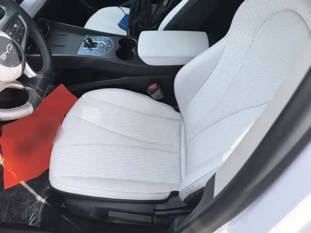BYD Seal 05 DM-i — Фото автомобиля 14