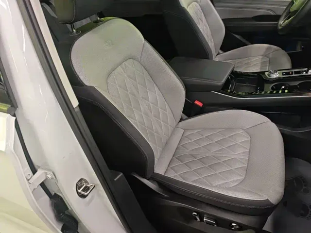 Volkswagen Talagon — Фото автомобиля 24