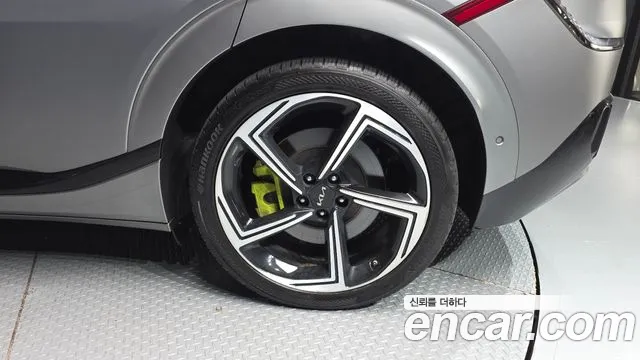 Kia EV6 — Фото автомобиля 18