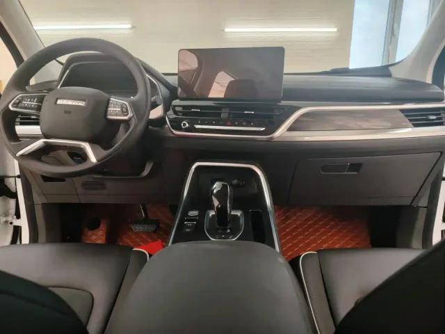 Haval H6 — Фото автомобиля 9
