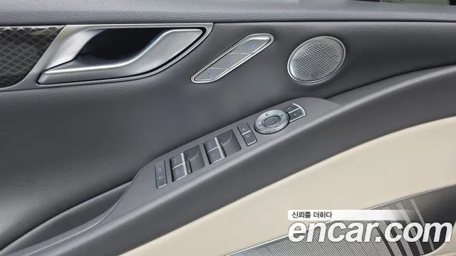 Genesis G80 Бензин 2.5 турбо AWD — Фото автомобиля 9