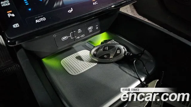 Hyundai Grandeur Grandeur (GN7) 3.5 Бензин 2WD — Фото автомобиля 25