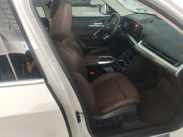 BMW X1 — Фото автомобиля 24