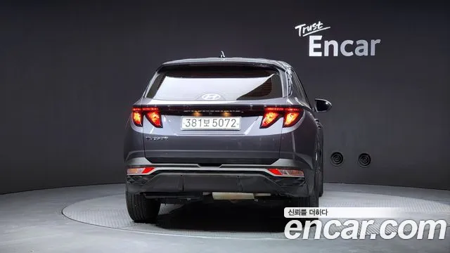 Hyundai Tucson Tucson (NX4) Дизель 2.0 2WD — Фото автомобиля 4