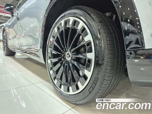 Mercedes-Benz EQS — Фото автомобиля 20