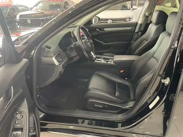 Honda Accord — Фото автомобиля 7