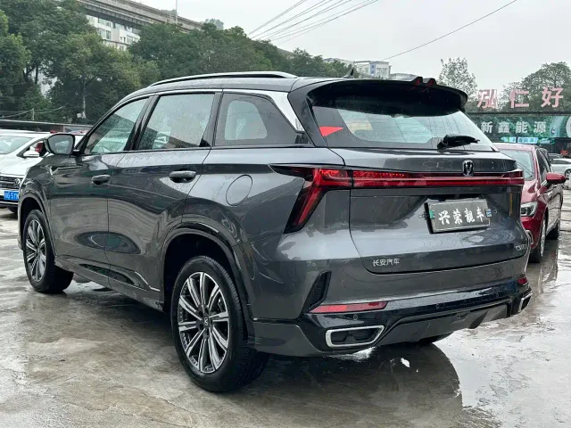 Changan CS75 Plus — Фото автомобиля 5