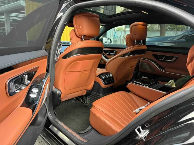 Mercedes-Benz S-Class — Фото автомобиля 4