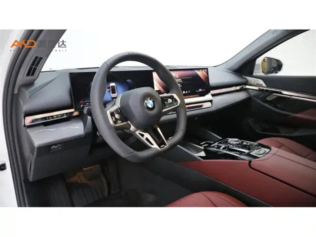 BMW 5 Series — Фото автомобиля 6
