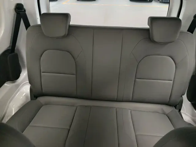 Wuling Hongguang — Фото автомобиля 14