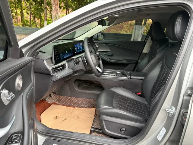 Chery Arrizo 8 — Фото автомобиля 8