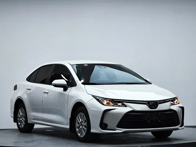 Toyota Corolla — Фото автомобиля 4