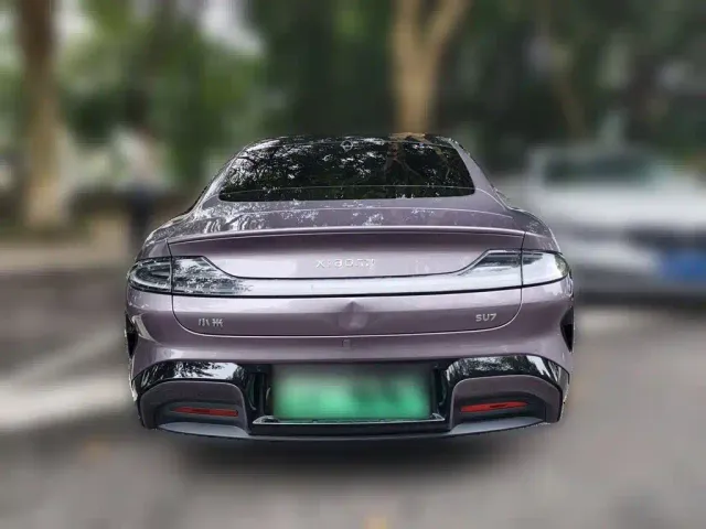 Xiaomi SU7 — Фото автомобиля 5