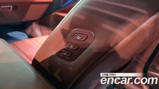 Kia K8 K8 (New) Hybrid — Фото автомобиля 30