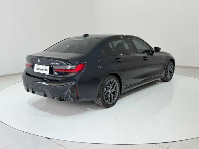 BMW 3 Series — Фото автомобиля 14