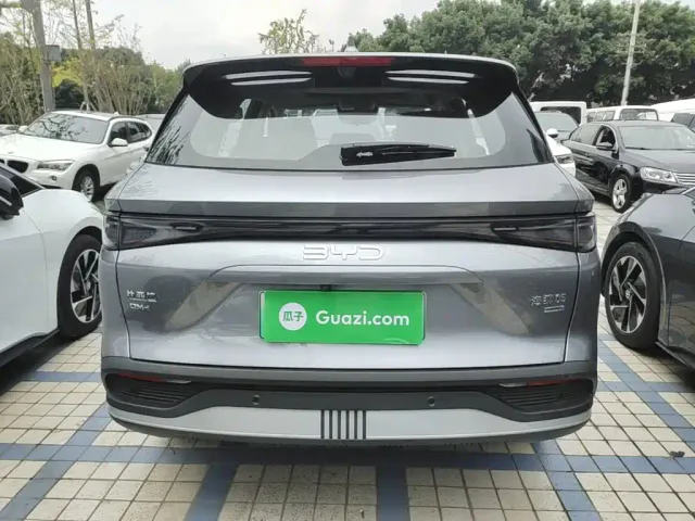 BYD Seal 05 DM-i — Фото автомобиля 5