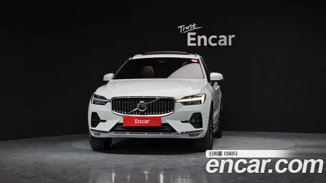 Вольво XC60 — Фото автомобиля 3
