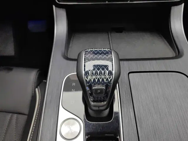 GAC Trumpchi GS8 — Фото автомобиля 13