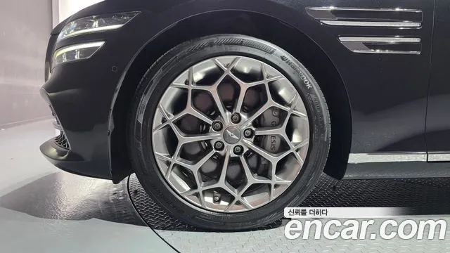 Genesis G80 — Фото автомобиля 5