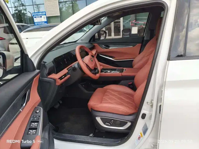 Changan CS75 Plus — Фото автомобиля 6