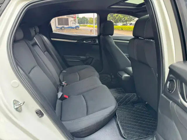 Honda Civic — Фото автомобиля 16
