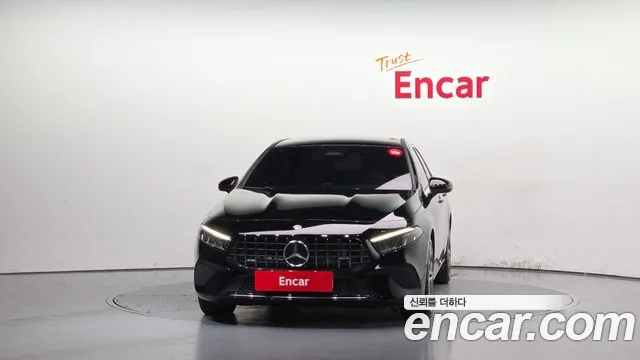 Mercedes-Benz A-Class W177 — Фото автомобиля 3