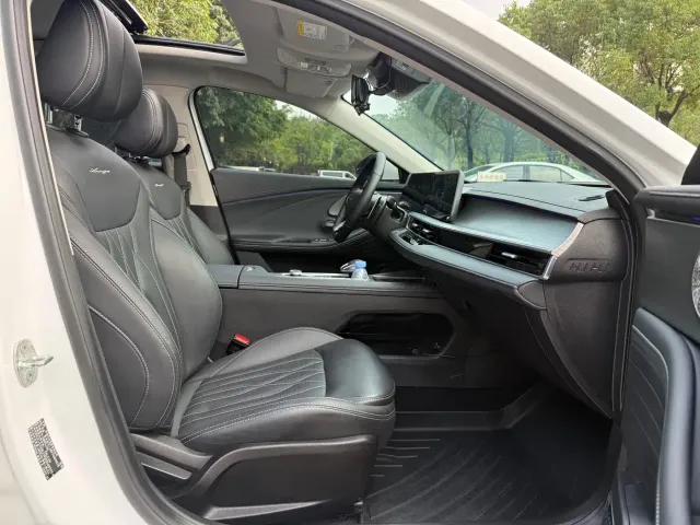 Chery Arrizo 8 — Фото автомобиля 9