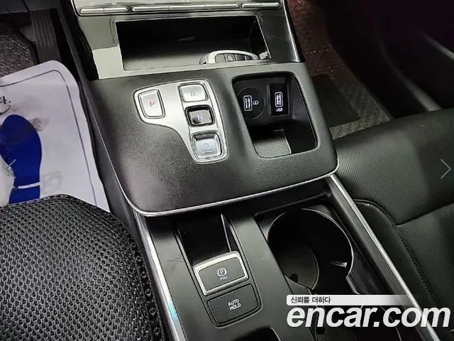Hyundai Grandeur New — Фото автомобиля 8