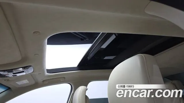 Hyundai Grandeur GN7 — Фото автомобиля 23