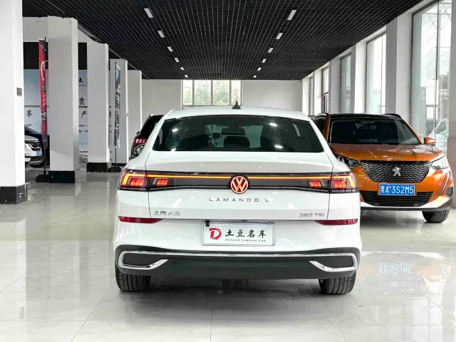 Volkswagen Lamando — Фото автомобиля 5