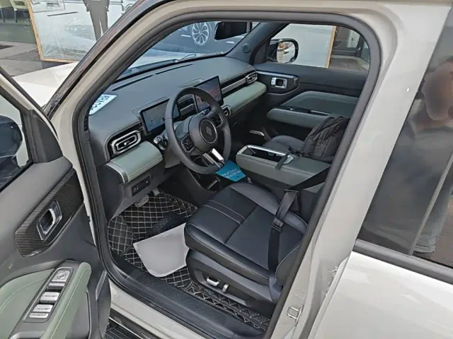 Baojun Yep Plus — Фото автомобиля 14