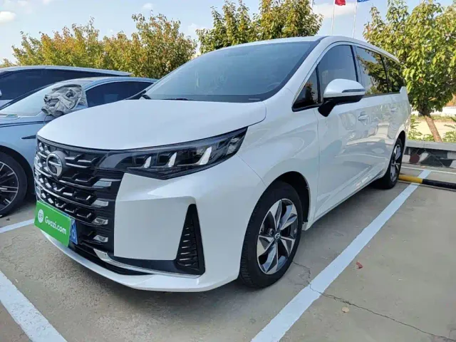 Фотография автомобиля — GAC Trumpchi M6