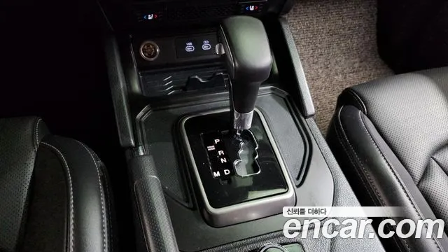 KG_Mobility_Ssangyong Rexton Новый Rexton Sport Khan Дизель 2.2 4WD — Фото автомобиля 9