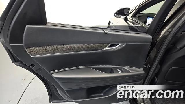 Genesis G80 Бензин 2.5 турбо AWD — Фото автомобиля 25