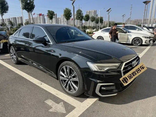 Audi A6L — Фото автомобиля 3