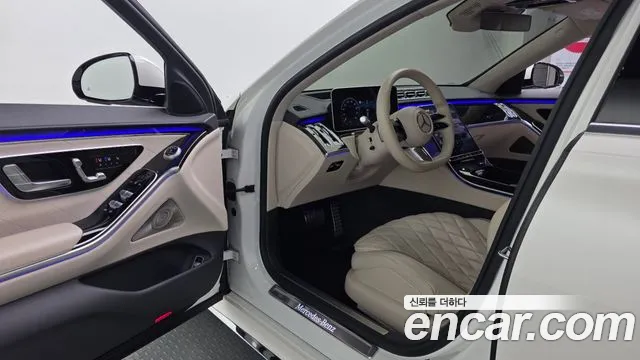 Mercedes-Benz S-Class — Фото автомобиля 10