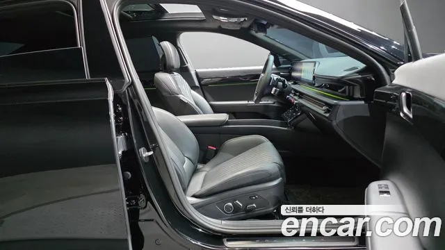 Hyundai Grandeur Grandeur (GN7) 2.5 Бензин 2WD — Фото автомобиля 7