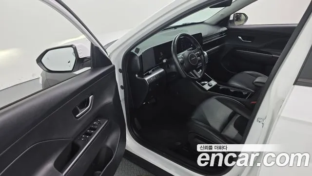 Hyundai Kona SX2 — Фото автомобиля 15