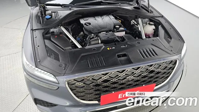 Genesis GV70 2.5T Бензин AWD — Фото автомобиля 4
