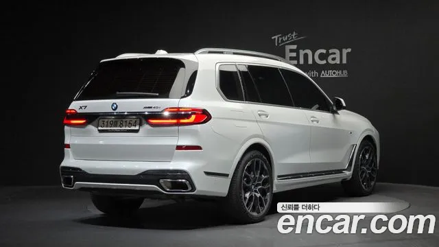 BMW X7 — Фото автомобиля 2