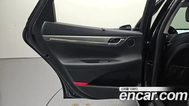 Hyundai Grandeur New — Фото автомобиля 14