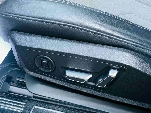 Audi A6L — Фото автомобиля 17