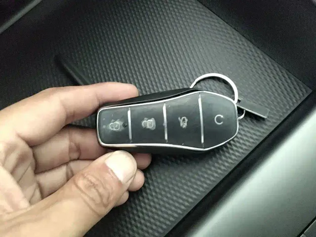 BYD Seal 05 DM-i — Фото автомобиля 8