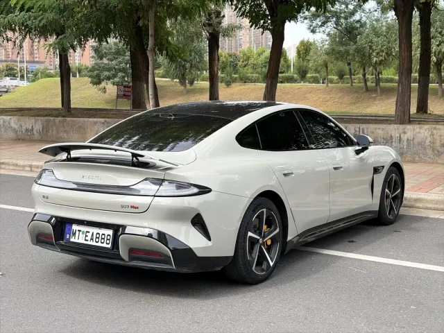 Xiaomi SU7 — Фото автомобиля 7