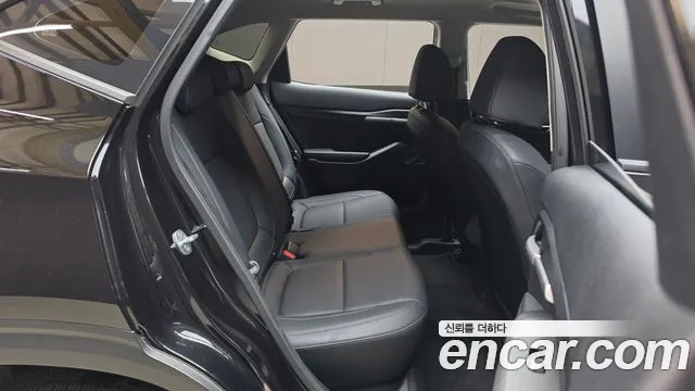 Kia Seltos New — Фото автомобиля 17
